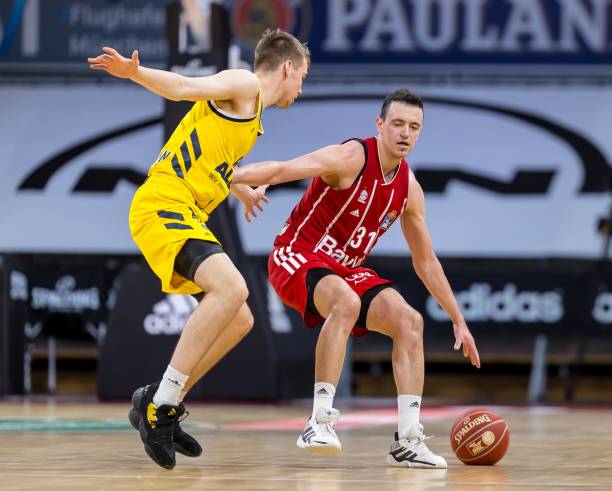 报旗下的重 报旗下的重