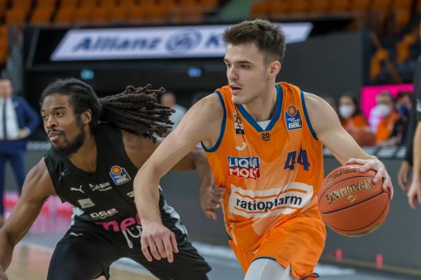 重要组成部 重要组成部