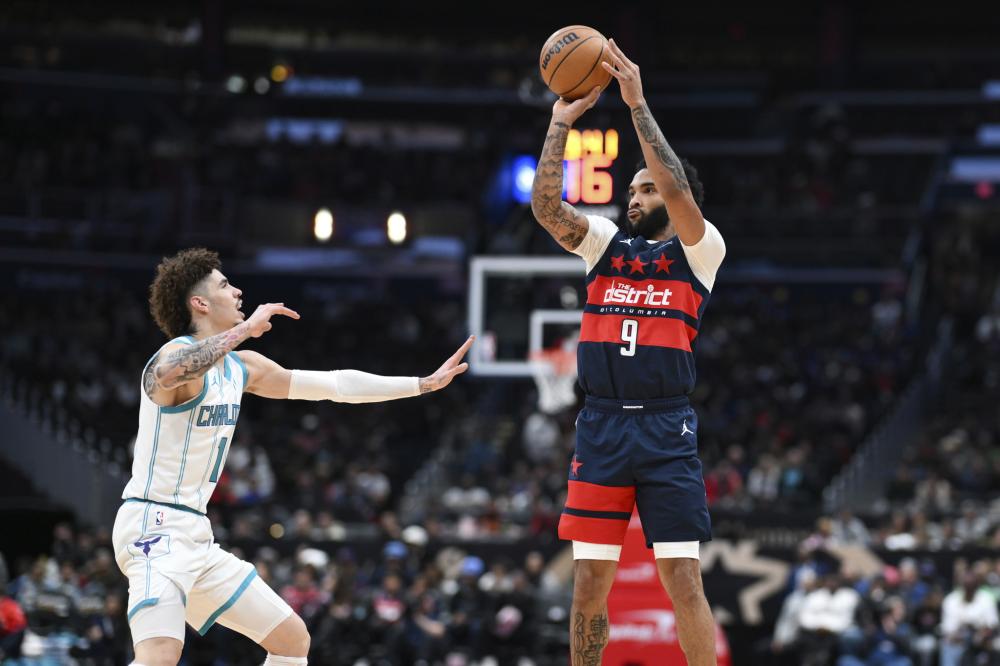 尤其是在上 尤其是在上